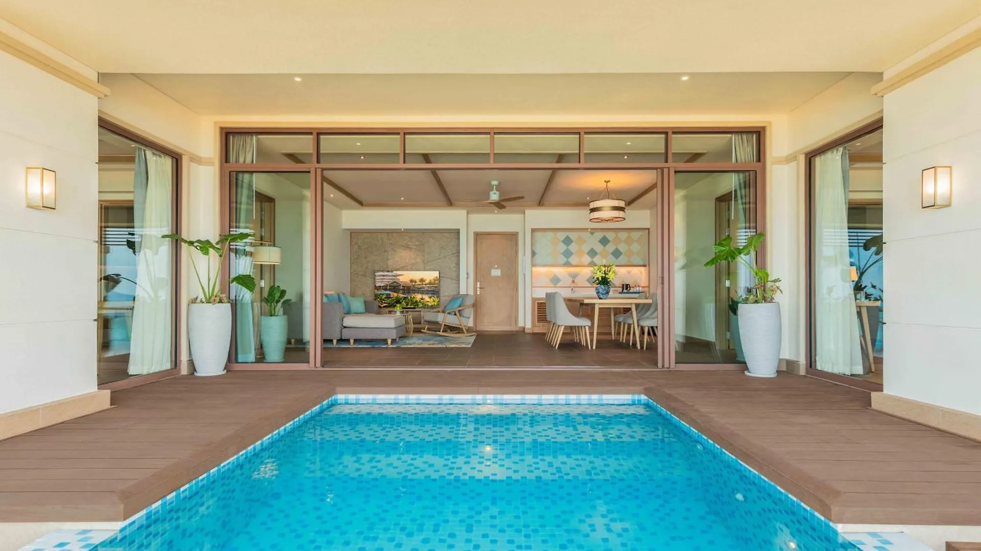 Fusion Resort And Villas ダナン市