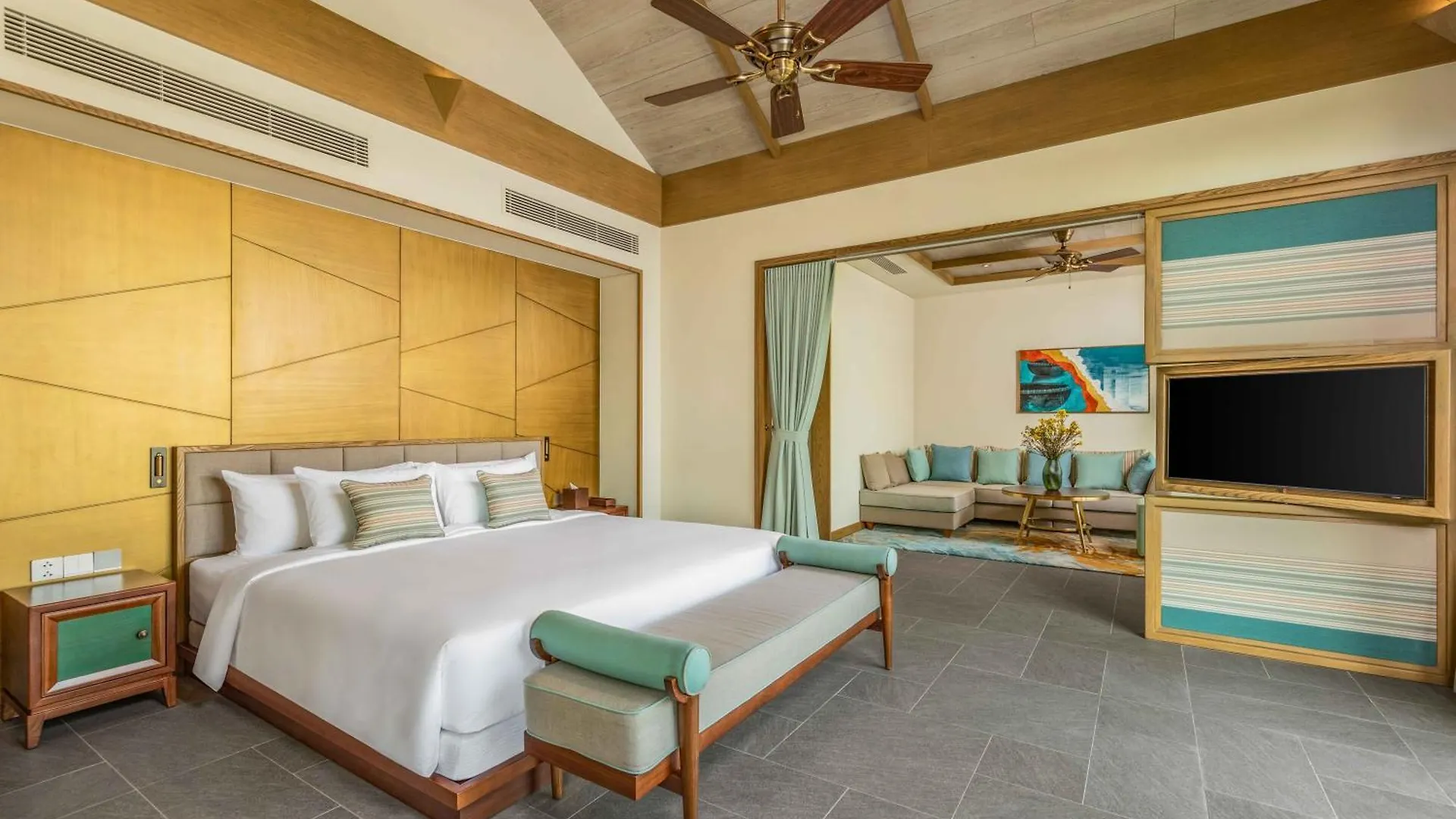 Fusion Resort And Villas Da Nang
